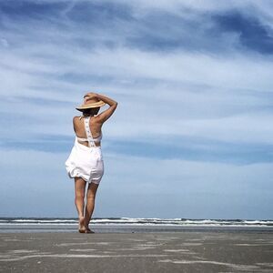 Paradise White dress, medium, drop back, lined | 1592